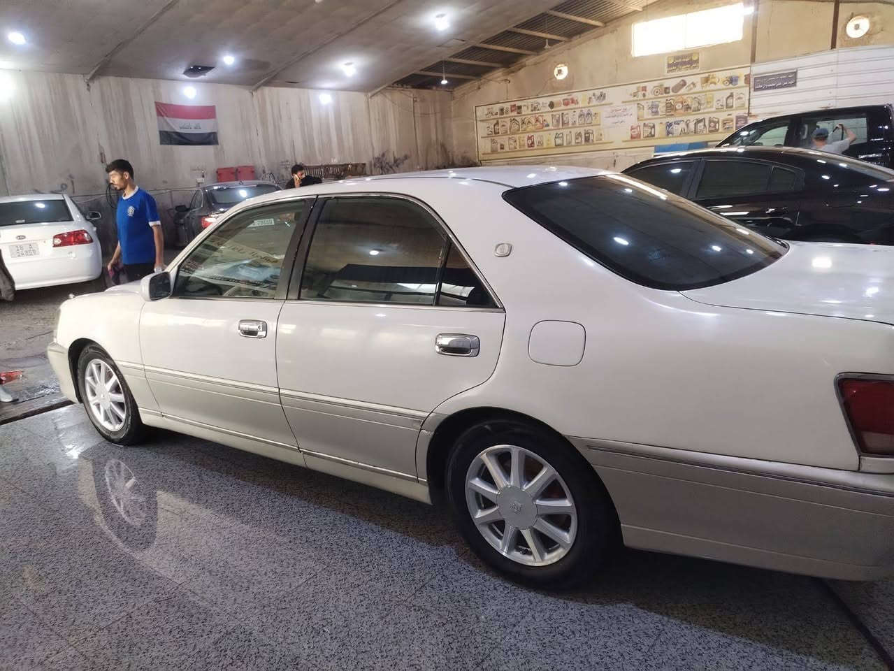 سلام عليكم ملكه لبيع او مراوس حسب القناعه موديل 2000 رقم بصره تسجيل قديم  باسم صديقي مداور ثاني يوم كفاله اصوليات وكصه وعيب شرعي وتبديل فقط ضربه   بصدنوك كير مكينه 3000 بطل اسود خير من الله حداديه تخم تاير باتري كلشي جديد تبريد ثلج سعر 100 وبيه مجال الطيبين مكان سياره ناصريه رقمي *********** بي واتساب
