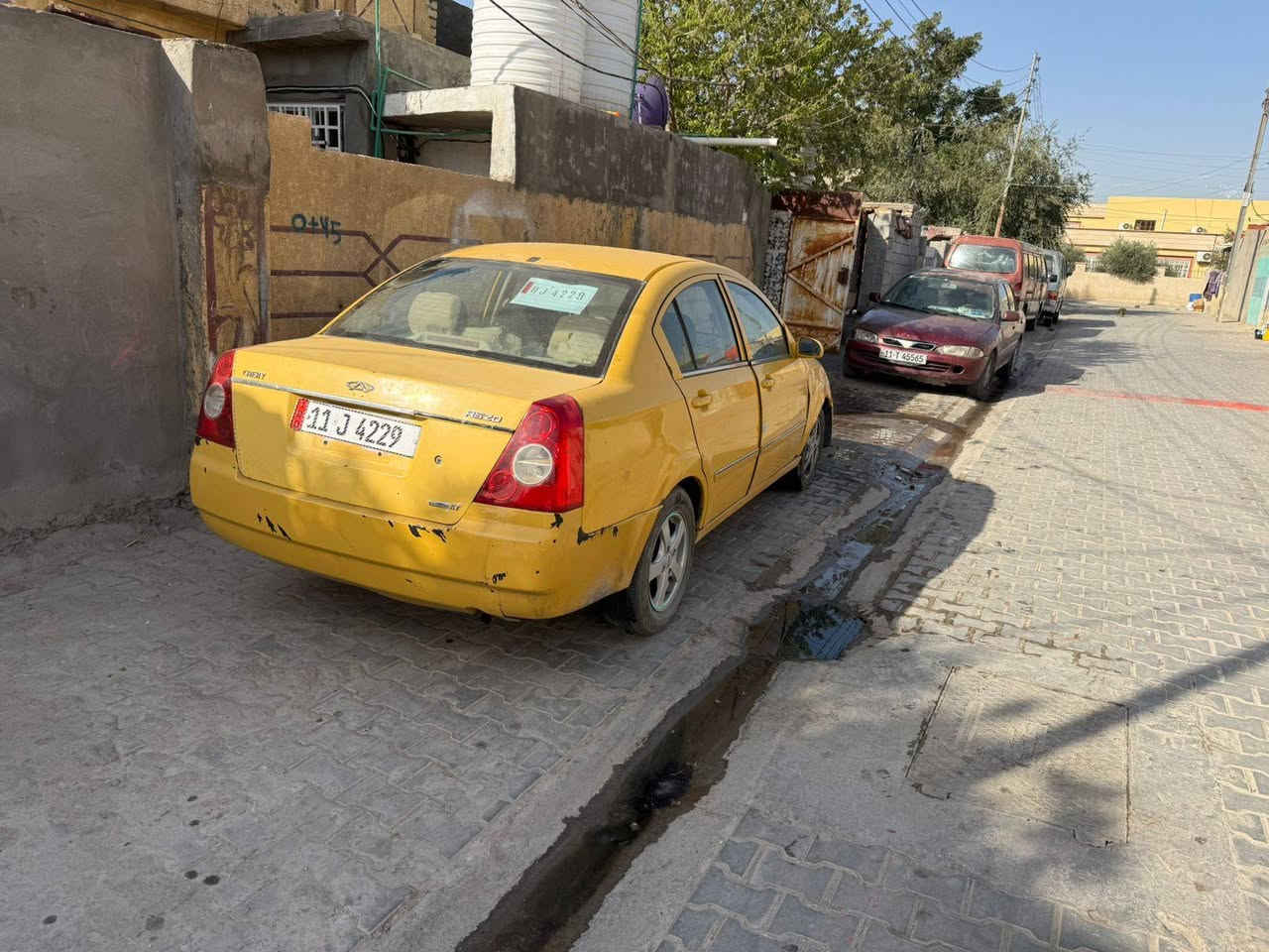 السلام عليكم شيري 11 A5 محرك وكير بلاديات تحويل مباشر مصفرة هيئة وغرامات سنويه 31 هزه جديده بيها كازكيت سيارة جاهزة السعر 22 وبيها مجال بغداد الزعفرانيه *********** م ***********
