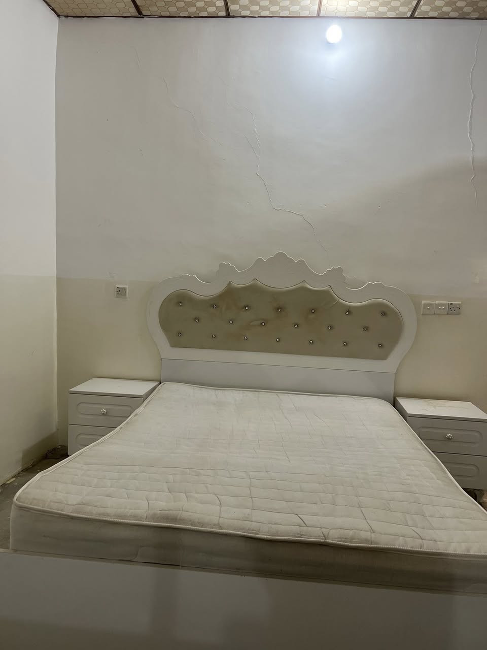 ئه و تاخمو كانتوره بو فروشتن ده ورو به رى هه ولير نا حيه ى رزگارى ***********
