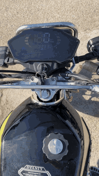 دراجه موديل 2025 للبيع
سلام عليكم دراجه للبيع موديل 25 دراجه كامله دبل عمبار مكينه 200 ccدراجه ما مشتغله دلفري ما متعوبه كامله كهربائيات اشاير لايت ما بيها نقص 

دراجه احلى من الصور

 عنواني بغداد كماليه 

‭0773 648 1607‬

السعر 650
