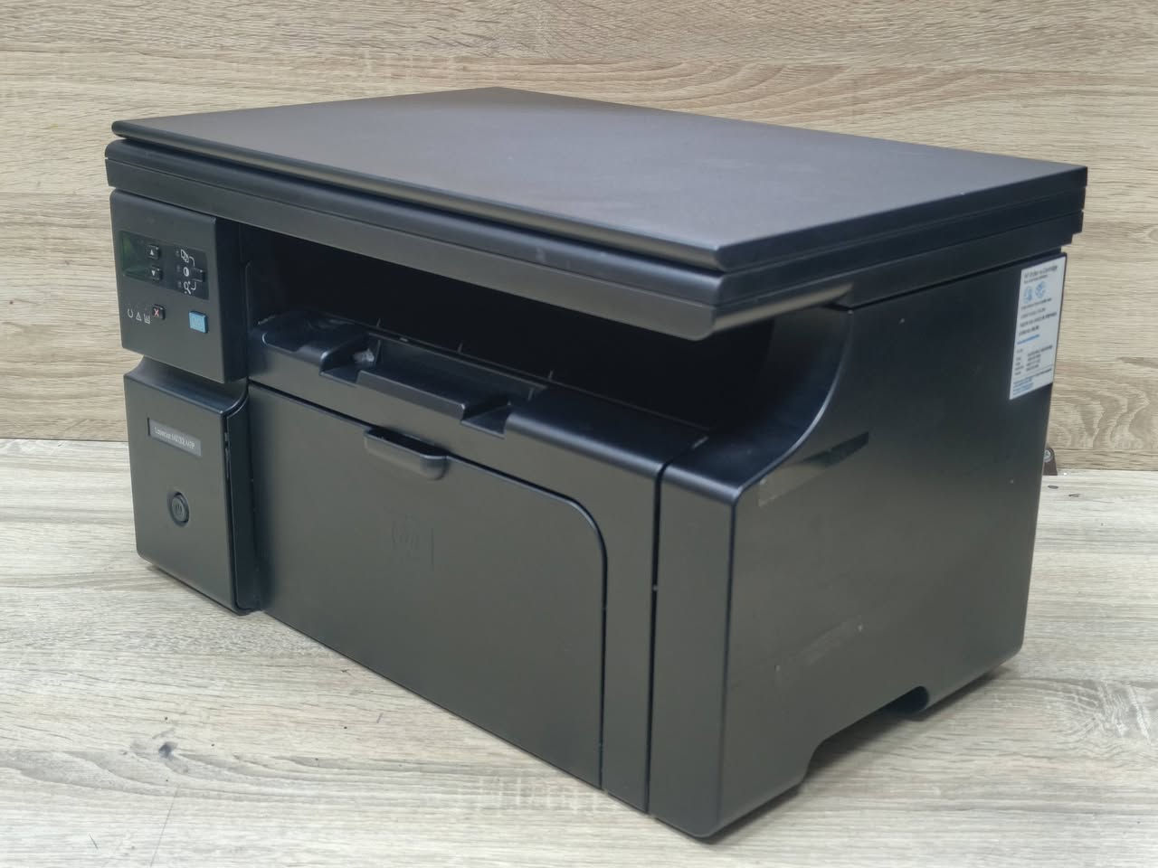 طابعة hp موديل M1132 laser jetاسود وابيض ليزري  مستعمل بحالة ممتازة سعر الحبر 10 الف تطبع 1600 نسخة نوع الحبر باودر سرعة طباعة 18 ورقة بالدقيقة وجه واحد استنساخ طباعة سكنر 
🚦سعر الطابعة 135 الف 🚦مع كاترج جديد وكيبل كومبيوتر وكيبل كهرباء وقرص تعريف .
📠 للطلب *********** / *********** 
📍أربيل شارع سلطان مظفر عمارة اليعقوبي. 
🚕 يوجد توصيل لكل المحافظات نسبة نظافة الجهاز 95% ضمان تشغيل وفحص...
#الصفوة
#طابعتي
