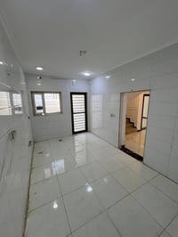 مجمع ابو تراب • ٢٠٠م • محلات