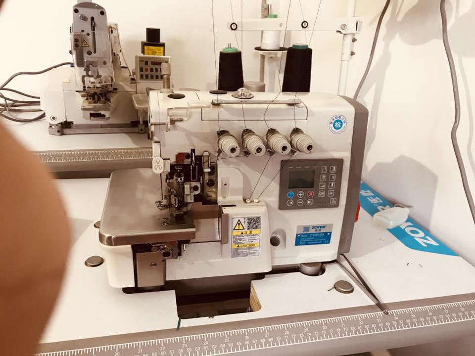 مكائن خياطة مستعملة قليل 
مكينة الاوفر 
مكينة السنجر 
مكينة الاورليه (الرش)
مكينة بيت الدگمة 
مكينة الدكم
مكبس حراري 
العنوان البصرة
التواصل على الرقم 

0781 210 2916
