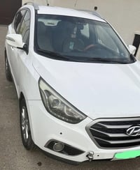 توسان ٢٠١٤ خليجي تخم تاير جديد صدر جديد محرك وكير مكفولات تبريد ثلج  و...