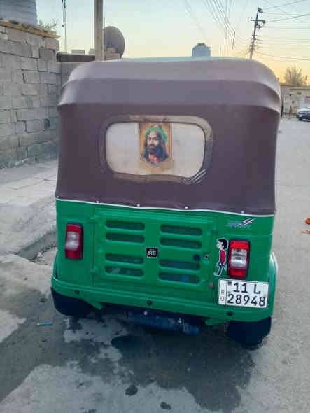 سلام عليكم تكتك للبيع 20 السعر 7100 بيهه مجال تكتك نضيفه رقم و سنويه ***********
