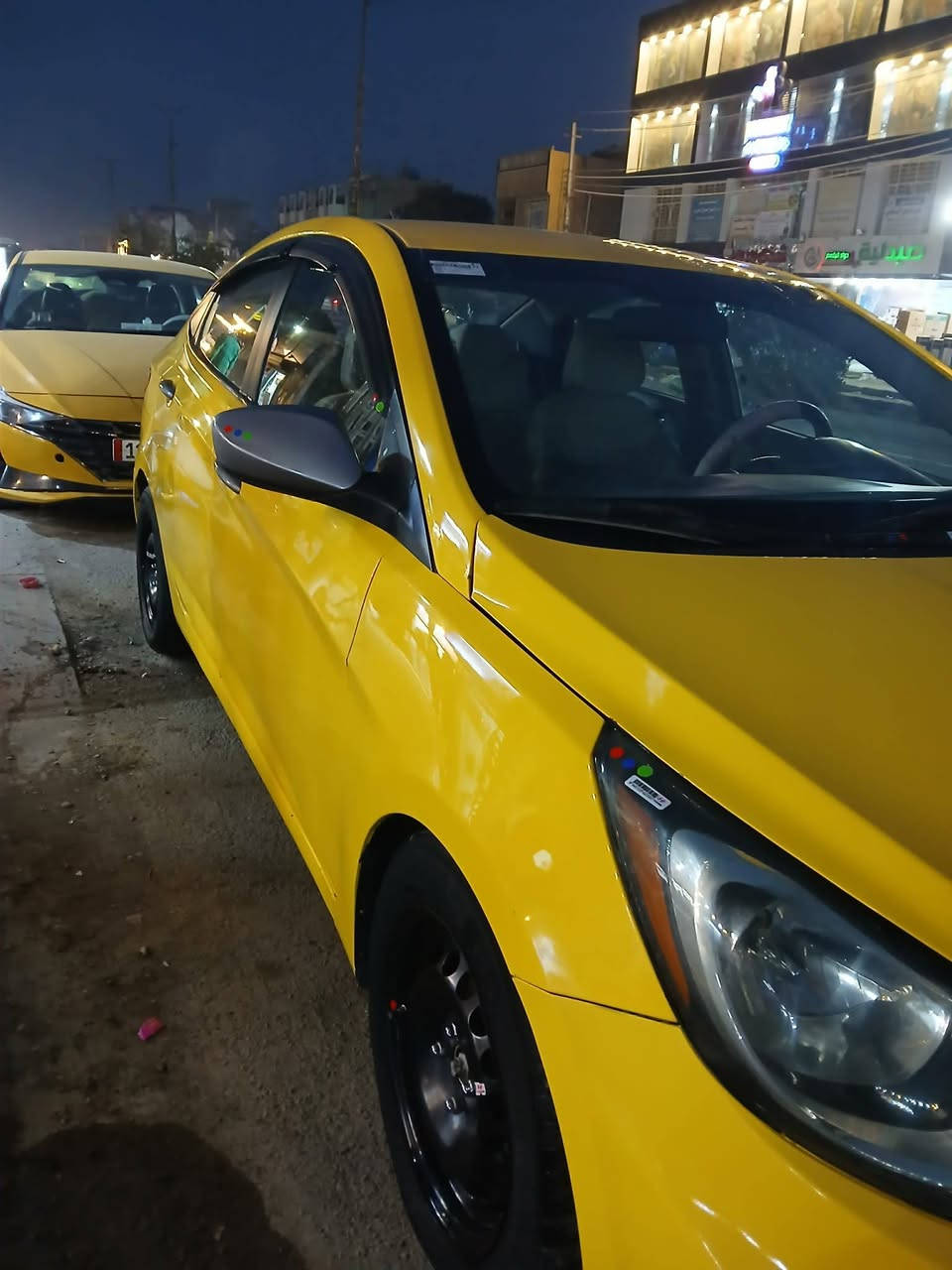 السلام عليكم  اكسنت موديل 2014مكينه 1600السيارة حادثه جاملغ وبنيد السيارة جاهزة من كلشي كبل للشارع بسمي السعر 86 وبي مجال بسيط رقم الهاتف ***********
