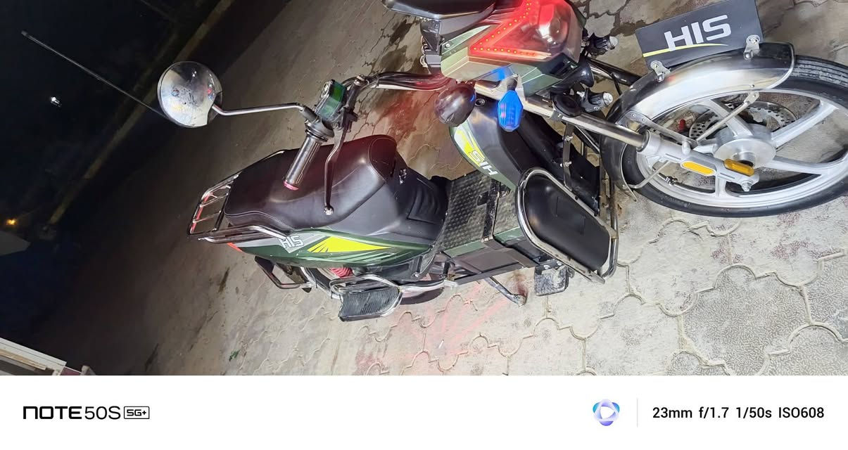 السلام عليكم درجه شحن هارلي للبيع
موديل: 2024
بطاريات 🔋:2025
شحنها يطول خير من الله يمشيك ٣٠ كيلو يوديني من لسعديه لجلولا وارجع وبعده ممخلص
دراجه نضيفه وخير من الله صارلها يمي ١٠ اشهر تقريبا
ما مبدل اي شي بيها 
كلوبات
هورن
بصمه
سويج 
اشاير 
كلها شغلات
للستفسار اتصل علا هاذه الرقم او وتساب (***********)
