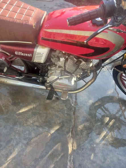 سلام عليكم  دراجه سيفان للبيع موديل  عشرين نضيفه  450الف بيهه محال  ها  رقم***********  بغداد
