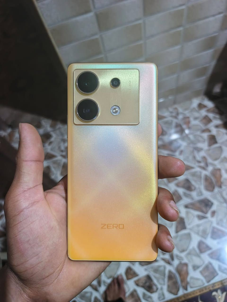 السلام عليكم جهاز للبيع السعر خاص Infinix ZERO 30 5G
 (***********)
