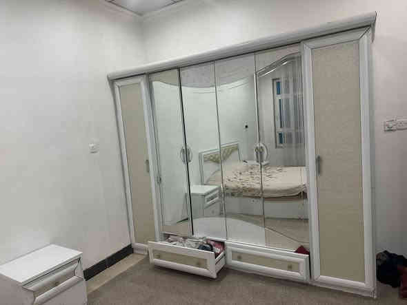 کرین و فروتنا كه لو په لین ناف مالا 
نشتري ونبيع جميع أغراض مستعمله ثلاجه طباخ كاونتر سبلت براد بلازمه غساله أغراض
بيت كامل نشتري تعال خاص اتصل ونجيك للبيت
*********** - ***********
