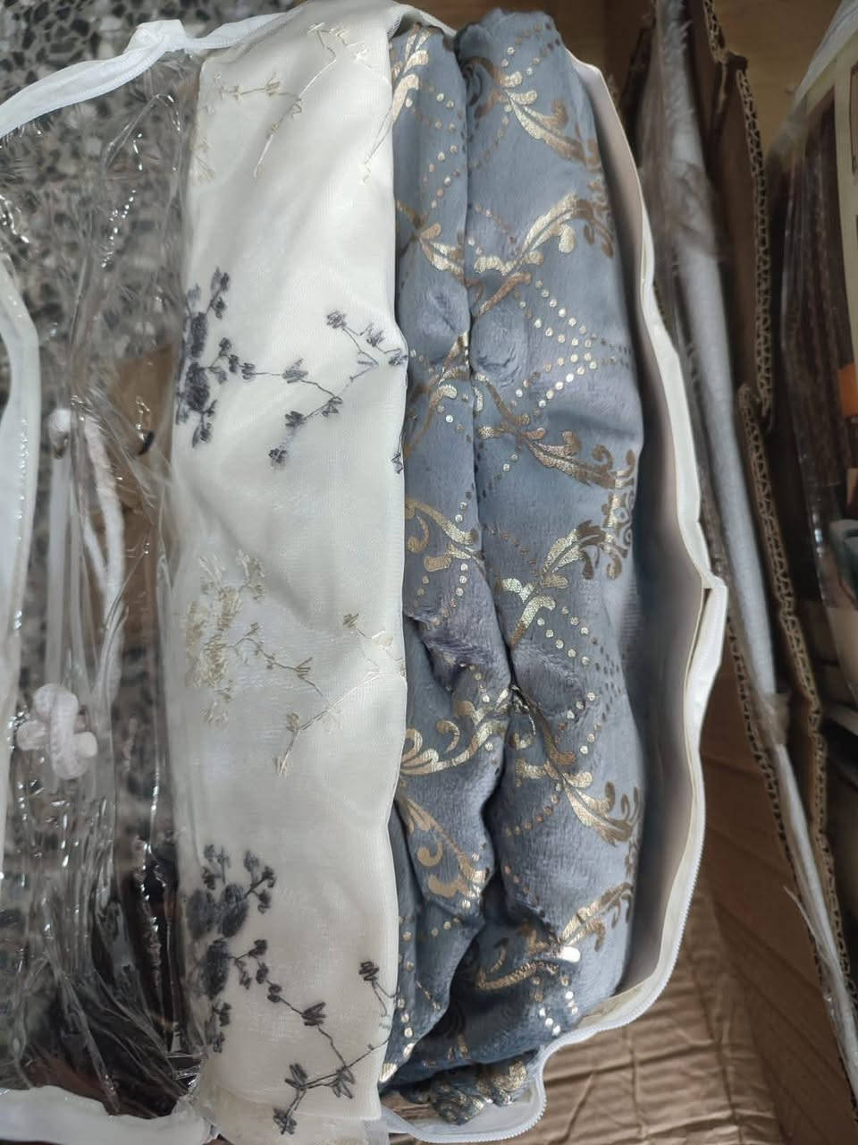 بردات مي الذهب تجي 3قطع وياهن تول سعر الجنطه 25,
عنوان سبع البؤر شارع بلقيس مقابيل جمله حسين،


**إذا كنت صاحب هذا الإعلان وتريد حذفه لأي سبب، رجاءا أرسل رسالة إلى الدعم الفني**