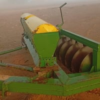 للبيع فالفو ابو اربعه مع دسك عشره صاج للاستفسار  اتصل 07740901767 تريد...