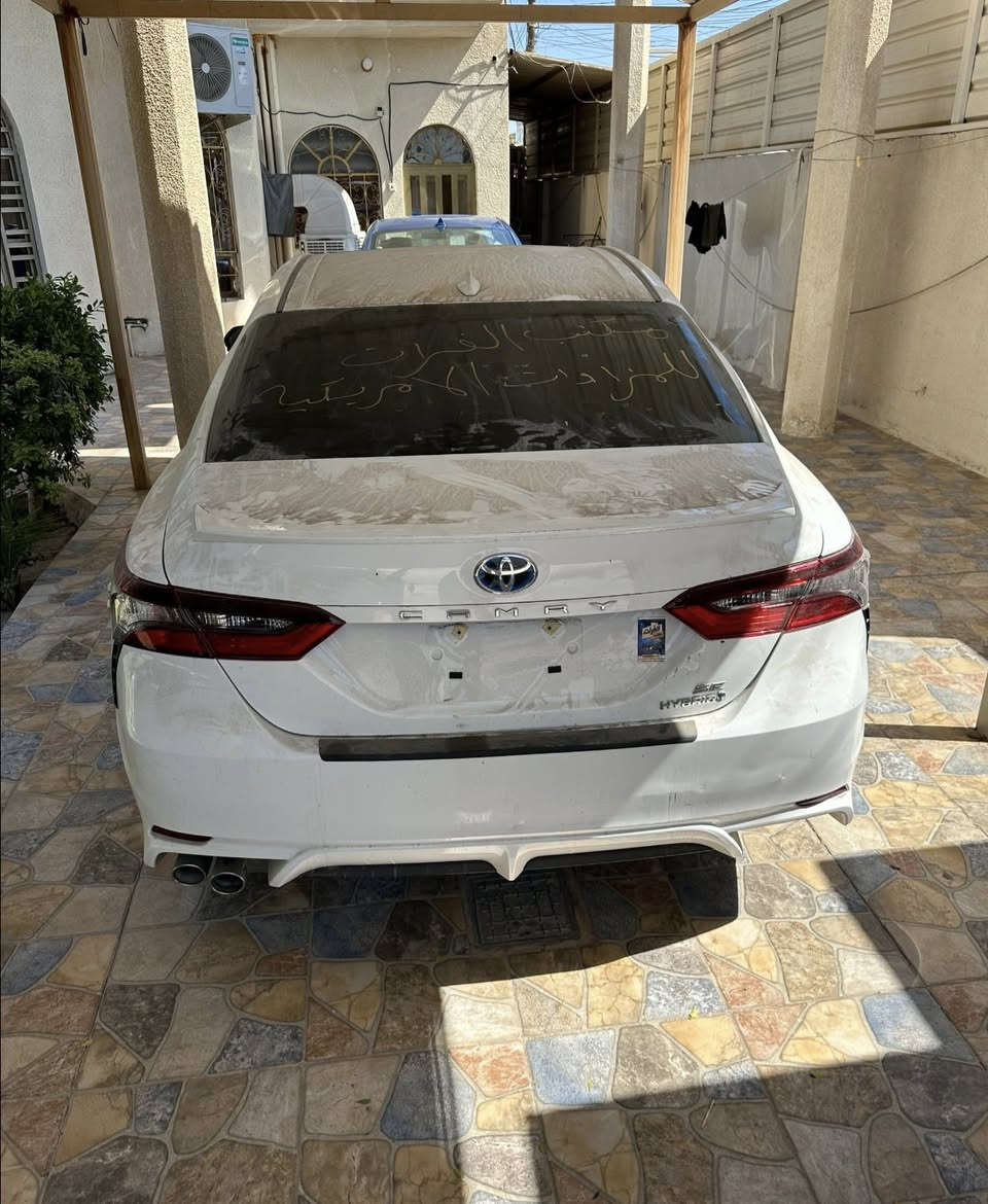 تيوتا كامري هايبرد 2023 se بلص 
فتحه بصمه فول مواصفات 
حادث خفيف بدون ايرباك  وبدون صبغ تعدل البنيد بارد 
ماشيه 48 ميل 
رقم بغداد 
حادث موضح بالصور
المكان الانبار فلوجه ناحيه الصقلاويه 
*********** 
السعر خاص او اتصال على الرقم
