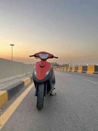 ماكس عدله لبيع صارله شهر من طالعه من الحاويه والسعر خاص07839299738