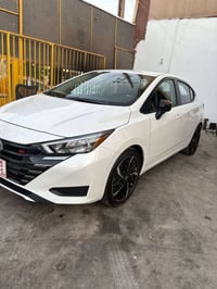 فيرسا SR • ٢٠٢٣ • ٤٠٠٠٠ كم