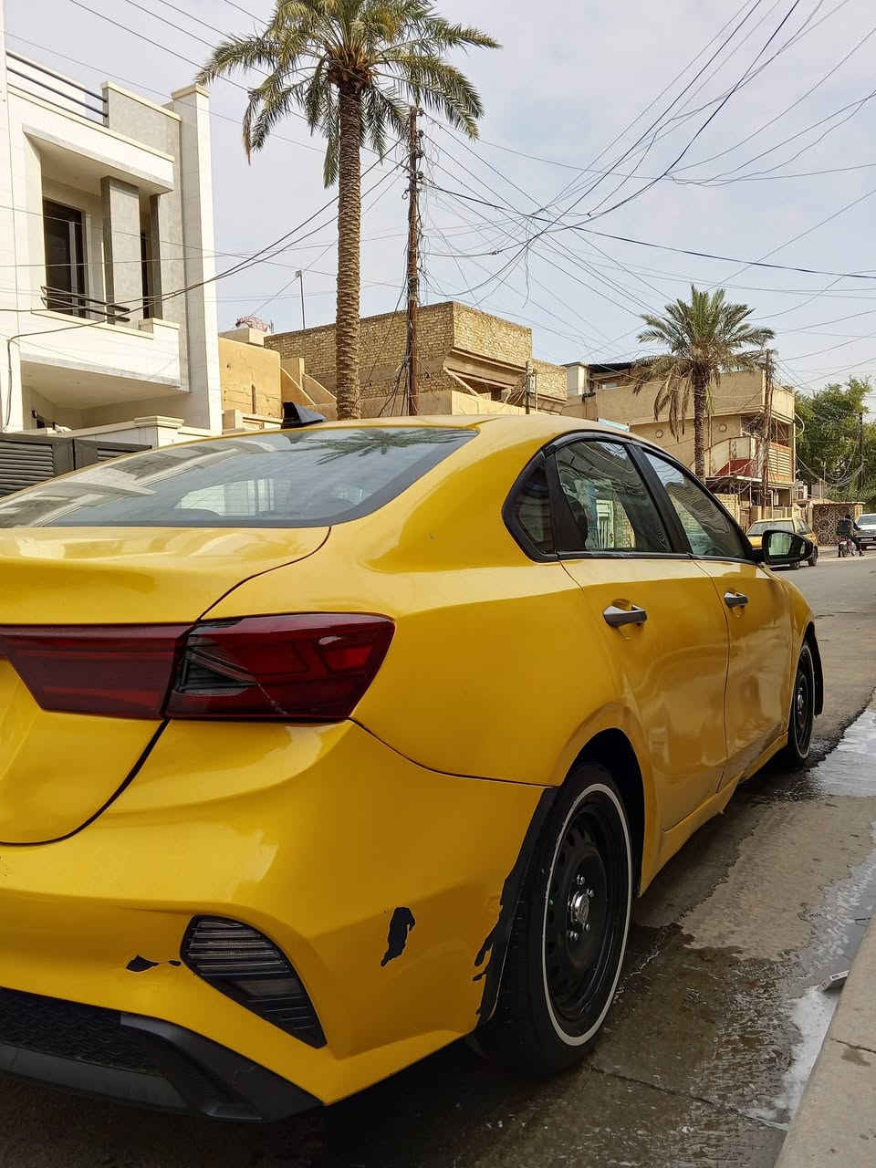 السلام عليكم فورتي 22واردامريكي السعر105$وبيها مجال حك الجيه  بيها 5قطع كيرمحرك تبريد حداديه تخم تاير كله جديد بسمي تحويل مباشر سياره جاهزه ع اخر حبايه مكان السياره بغداد الشعب *********** الشراي يخابر مارد ع تعليقات
