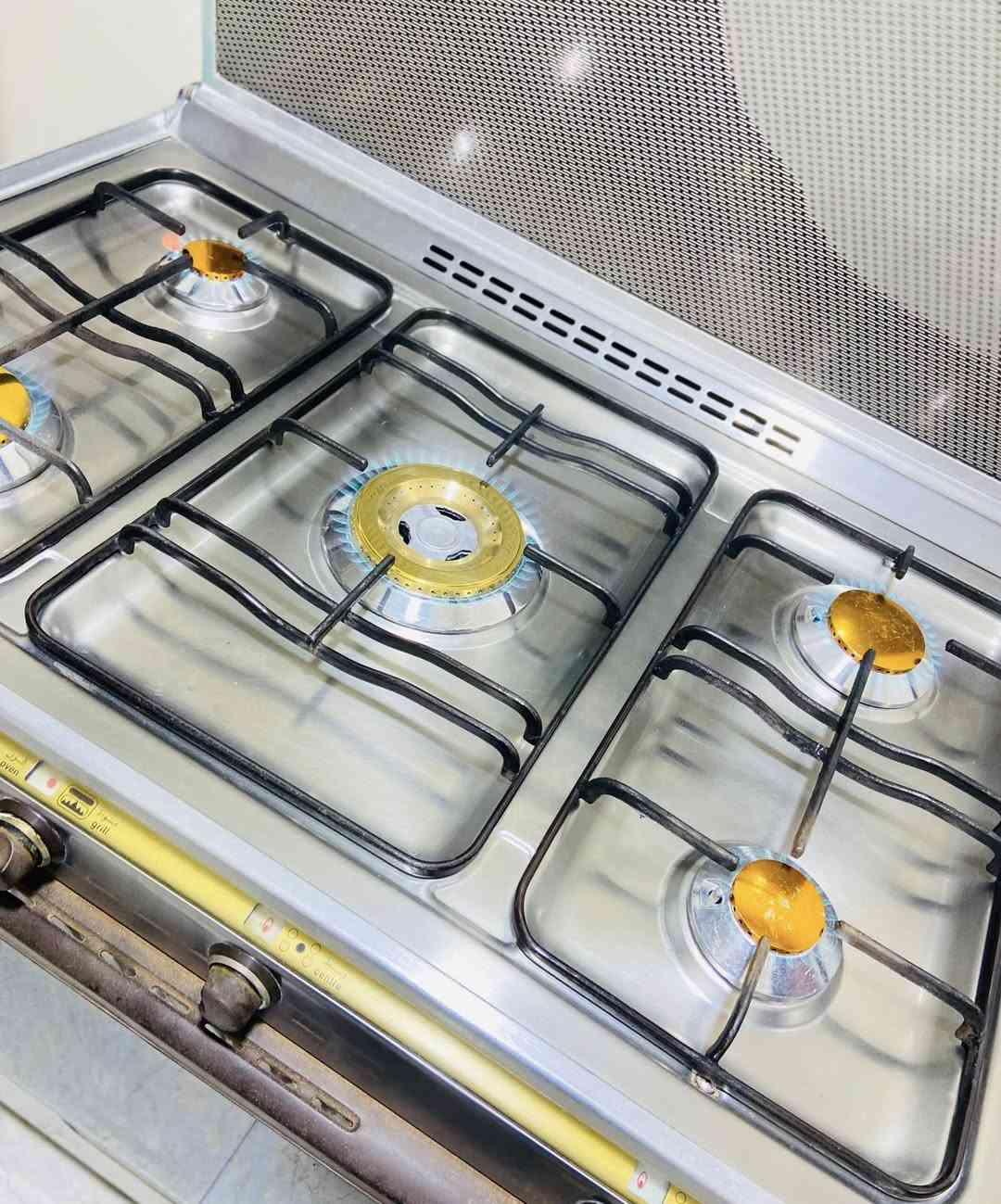 عملنا اليوم تنظيف الطباخ وتجهيزه.
🔧 فتح وتنظيف الطباخات بجميع أنواعها 🔧

✨ أسعار مناسبة 

📍 ذي قار - قلعة سكر  

✅ تم فتح وتنظيف هذا الطباخ بتاريخ 6/15

📩 للاستفسار التواصل على الخاص أو الاتصال على الأرقام التالية:

📞 ليث: ***********
