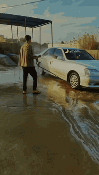 كراون ٢٠٠٣ • محرك مكفول • تواير جدد