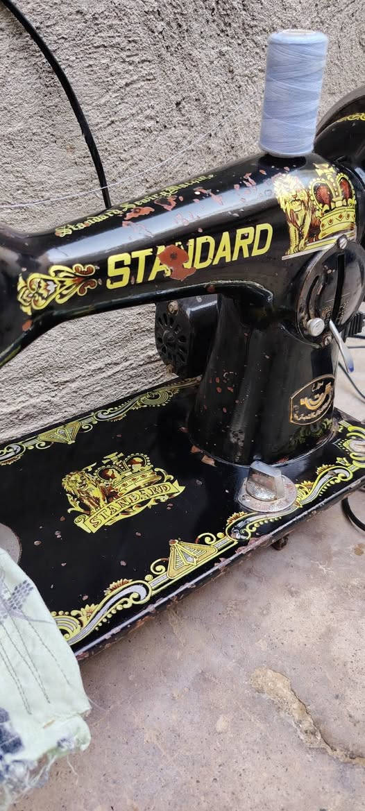 مكينة خياطة نوعية ياباني باب الأول شرط الشغل والنظافة تشتغل كهرباء تخيط جميع انواع الاقمشة حتى فيزون سعره 40


**إذا كنت صاحب هذا الإعلان وتريد حذفه لأي سبب، رجاءا أرسل رسالة إلى الدعم الفني**