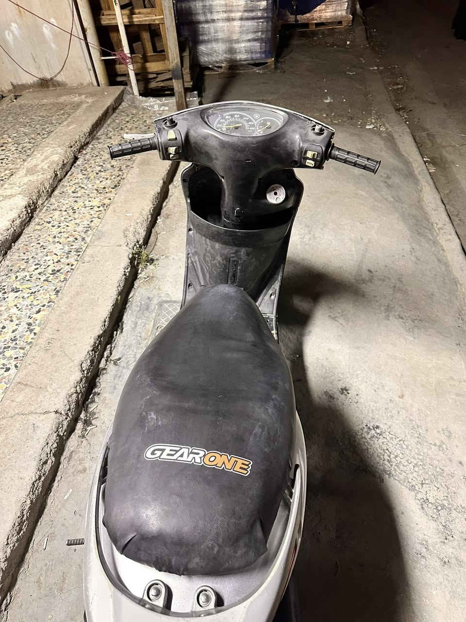 السلام عليكم درجه  بريز للبيع نضيفه بل جيس مكاني شعب سعرها 600 قفل ***********
