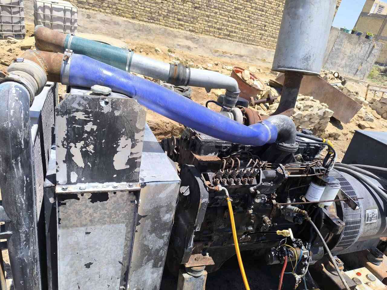 للبيع مولد ٦ سلندر كمنز
مكينه مكفول لا بخار ولا تنقيص 
ارميچر جديد كهرباء خير من الله 
تأخذه ما تذب برغي عليه جاهزه 
استخدام قليل 
تفحص وتأخذ اذا متقتنع ماتحمله 
مكانه النجف ناحيه الحريه 
شراي اتصل وبيك خير وادلل ***********
