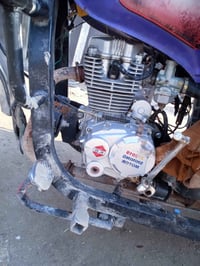 للبيع والسعر اتصال 07822472630