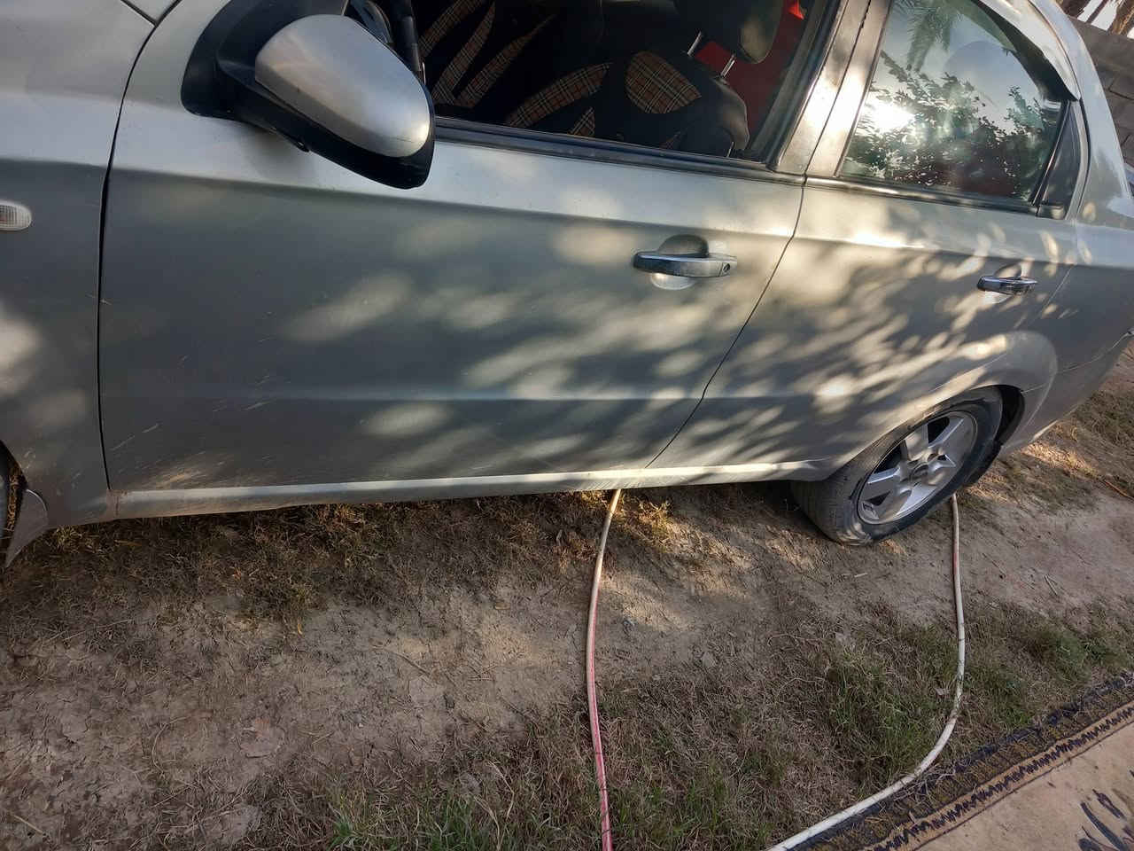 سلام عليكم للبيع افيو مديل 2008كير ومكينه وحداديه وصدر كفاله كير اوتو ماتيك مصبوغه عام للجماليه رقم انبار سنويه نافذه سنتر لوك محرك 1600باتري جديد كهربائيات كلها شغاله شرط التحويل مكفوله من العيب الشرعي السعر 40قفل🔒بدون عمله  مكان السياره واسط الزبيديه الاستفسار ***********
