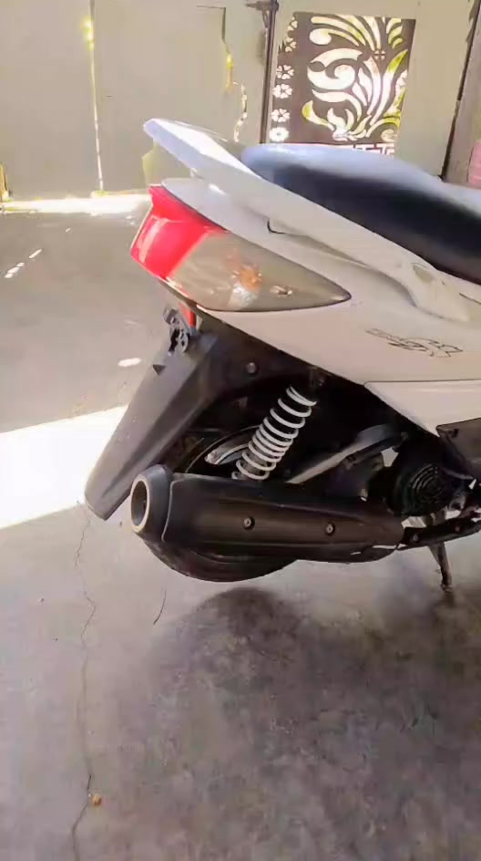 سلام عليكم شباب سكنس فحل البيع دراجه خير من الله شباب كفرات وكاله تجي تفحص نعينك وتشوف الدراجه رايده750 لستفسار هاذ رقمي ‏‪***********‬‏
