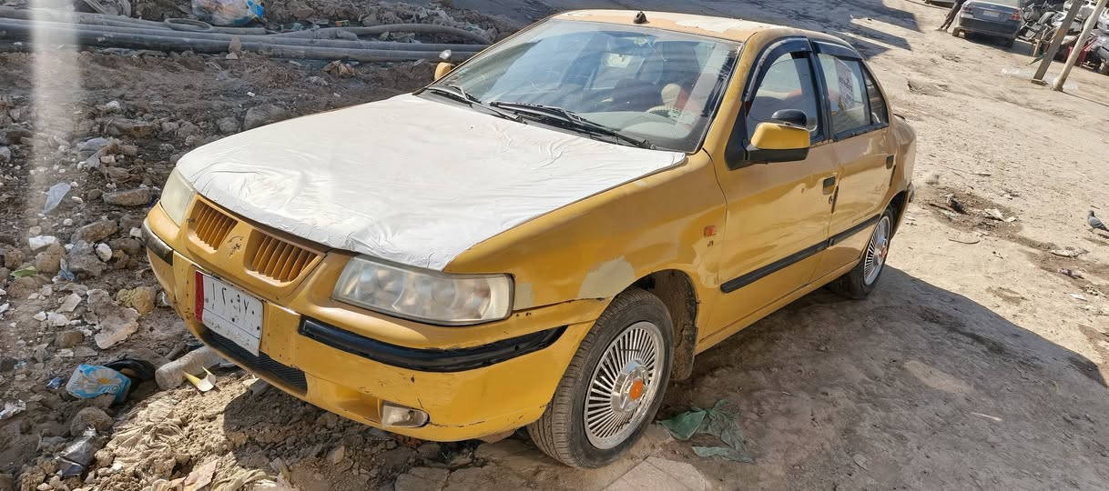 للبيع سمند
مكينه ضعيفه 
راعيه ايريد مداور 
هيه غرامه مصفره 
سعره ٢٠ بيه مجال 
***********
