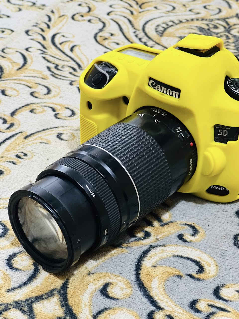 كامره نضافه 90بل 100فول جهازه ملحقاته  مراوس ب810


**إذا كنت صاحب هذا الإعلان وتريد حذفه لأي سبب، رجاءا أرسل رسالة إلى الدعم الفني**