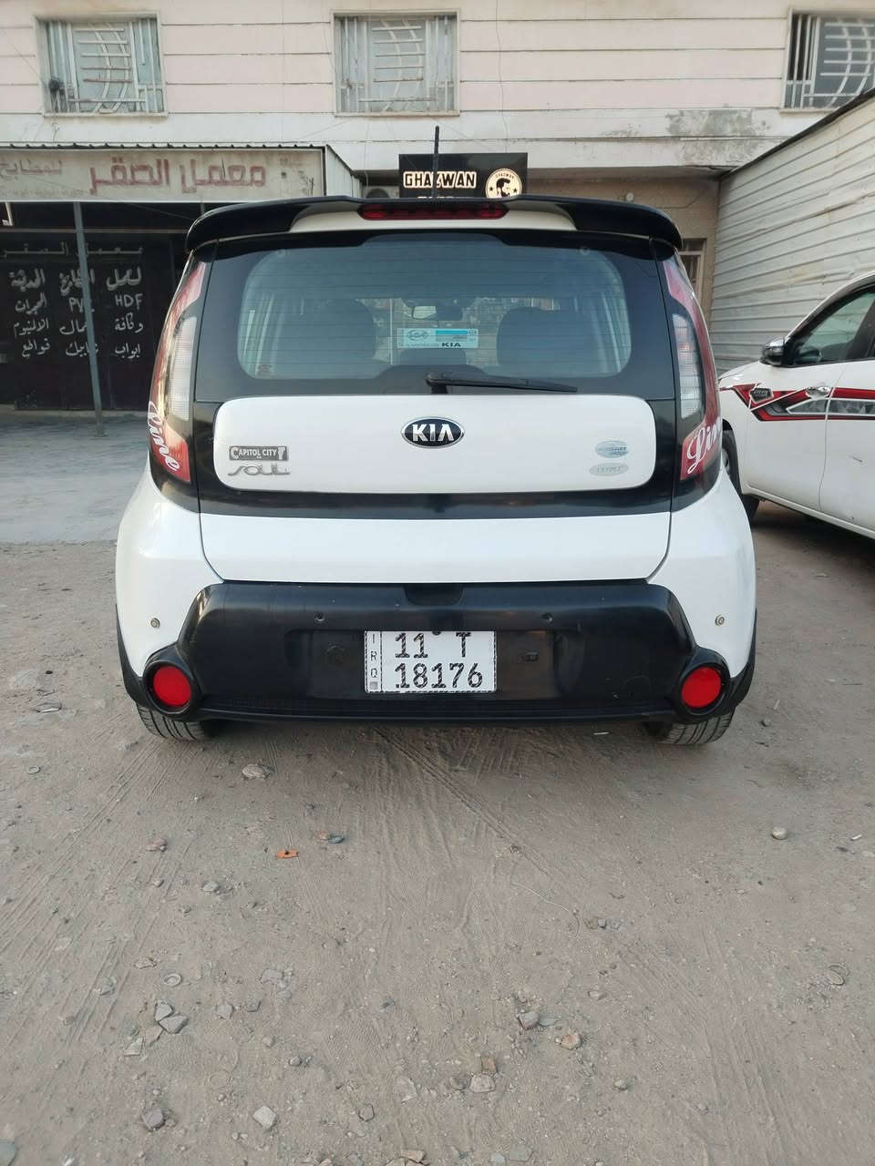 السلام عليكم صول 2016 بسمي حادثها خفيف سعر ٩٨ محرك وكير جدد ماشيه 83 دخل جديد 
تبريد ثلج تدفئ شغاله
حداديه امامي خلفي جديد تخم تاير جديد كهربيات كولها شغاله تريها خير من الله هزه جديد سنويه 2029 مشروع وطني مكاني بغداد الزعفرانيه ***********
