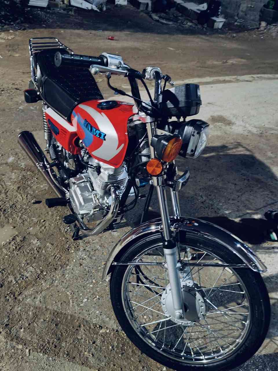 سلام عليكم يراني للبيع رقم وسنويه مديل 2024 طالعه بل 2025 كفاله عامه مكينه ما مفتوحه رايده بثنين ومييه وبيه مجال لطيبين هذا رقمي ***********
