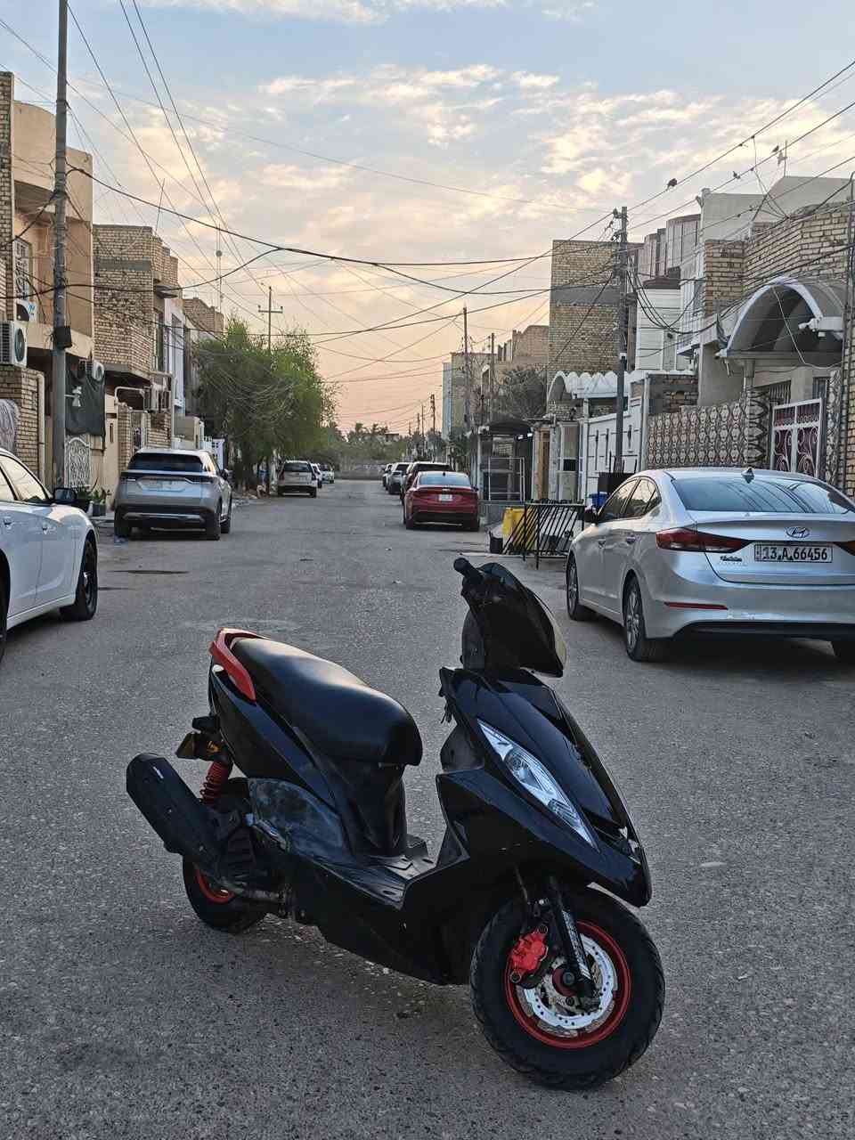 السلام عليكم دراجة gtr ياماها للبيع الدراجة كلشي بيها بلاد وكفرات تجاري وبلاد الدراجة كلشي بيها شغال كهربائيت وكلشي المكينه مامفتوحه 52 بلاد الوياله حمر الدراجة بانزين محسن و دهن امزويل السعر 990 مستعجل على البيعة والشراي يدلل عليه رقمي واوراق الدراجة موجودة 
*********** 
مكاني حجي عبد على السده مستعجل على البيعه واذا شراي لاتكسر
