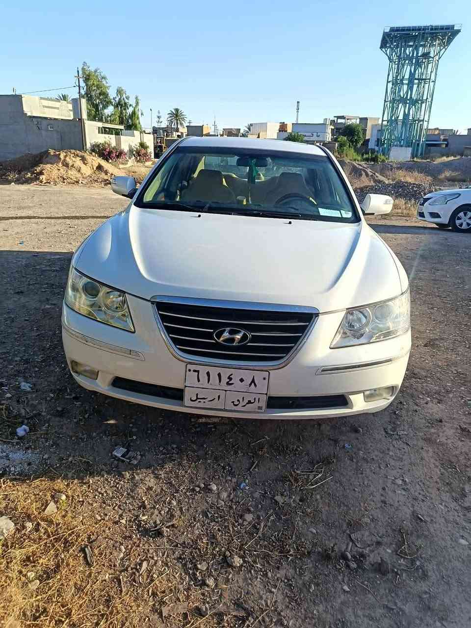 سوناتا موديل ٢٠١٠ فتحه بيه 
 خليجي 
ابيض بسمي سيارة
شرط تحويل والغرامه
سونار مرفق  مع صوره
شراي خابر رقم ***********
