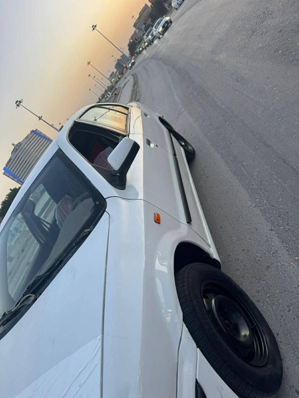 السياره جديده ونظيفه وتعمير جديد السعر 45والستفسار ***********
العنوان البصره الزبير
