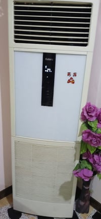 للبيع سبلت كنتوري 3 طن ب 500 للاستفسار  07803265926