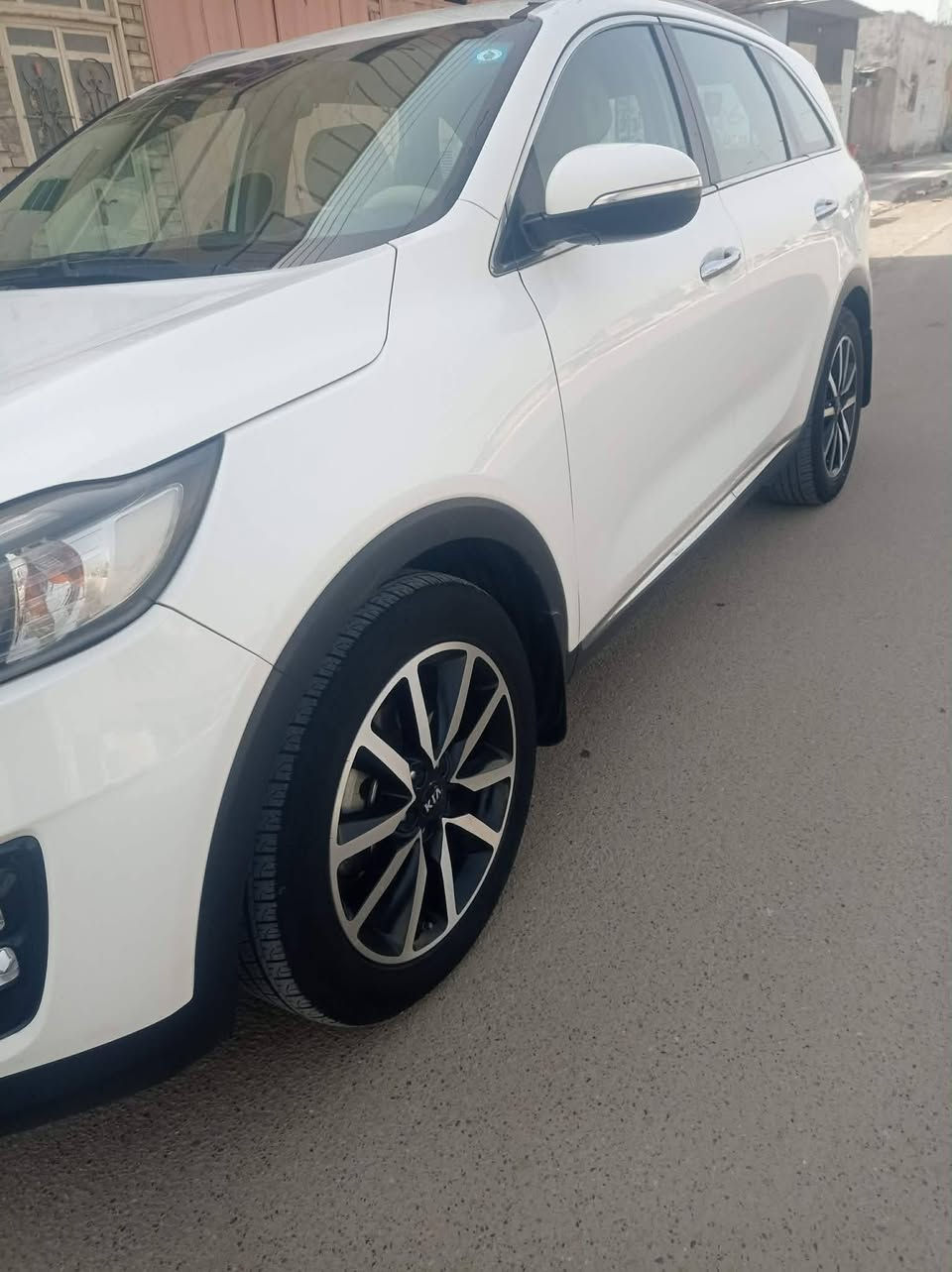 للبيع سورنتو ٢٠١٨
خليجي رقم بغداد
كفالة عامه
محرك ٦ سلندر ٣٥٠٠
ماشيه ١٠٠ الف
بصمة تشغيل وابواب
حساسات اماميه خلفيه
لايت زنون
كشنات كهربائيه
تبريد ثلاث قطع
٧ راكب
جنطة كهربائية
أمري شفط
شاشة كبيره
مكان السيارة  / الدجيل
السعر ٢٤٠
للاستفسار اتصل على
***********
