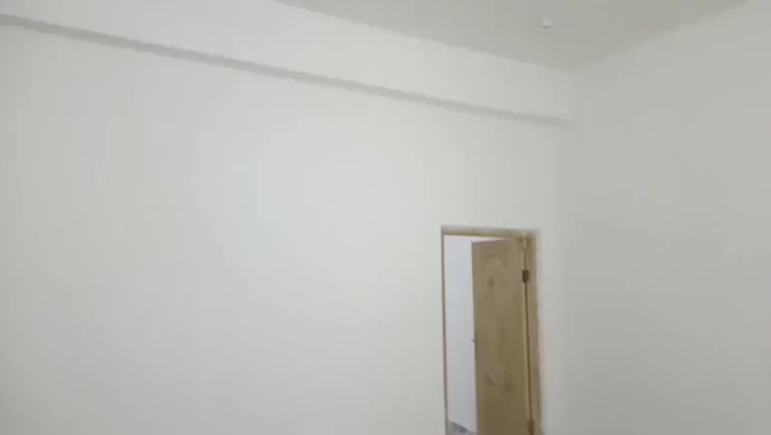 شقه للايجار في حي النداء شارع ٣٠ للاستفسار ***********
