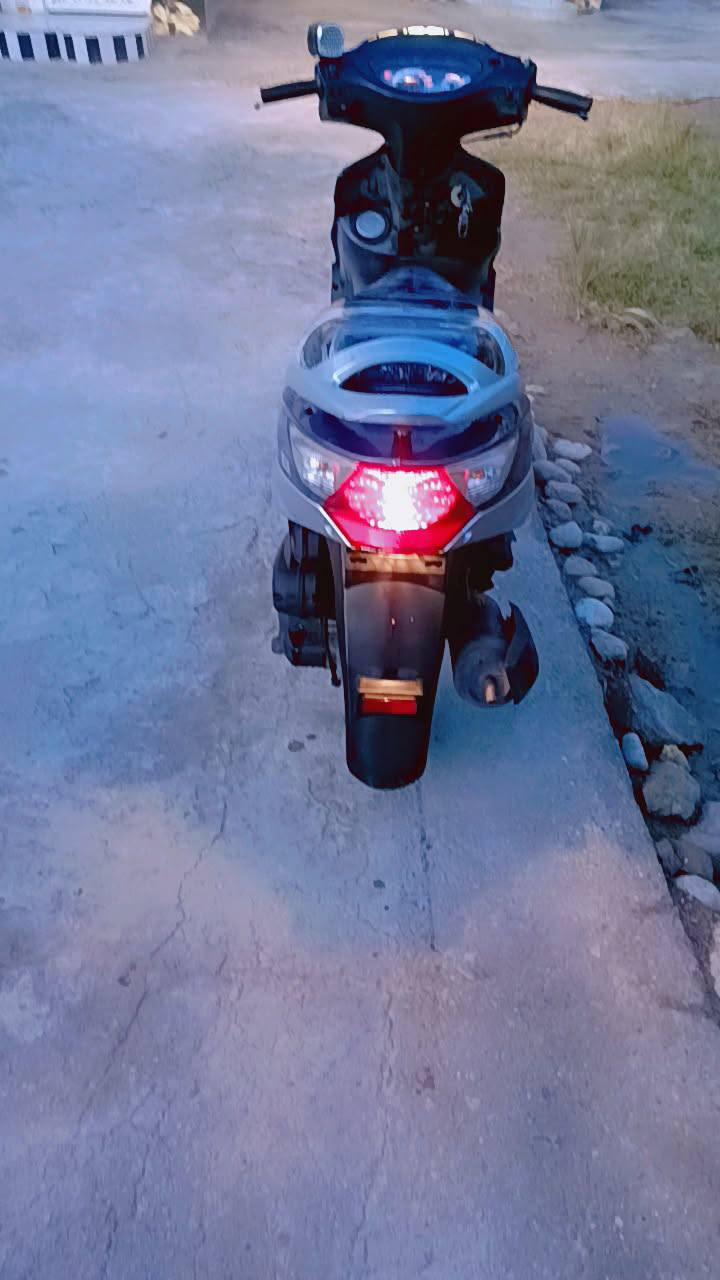 سلام عليكم دراجه كامكو في تو نظيفه استخدام اقل من 3اشهر  مستعجل على بيع مامفتوح بيها برغي واحد السعر 750 وبيها مجال كفاله عمه تجي وتكلي شنو نقص دراجه رمباا رقم 
***********
