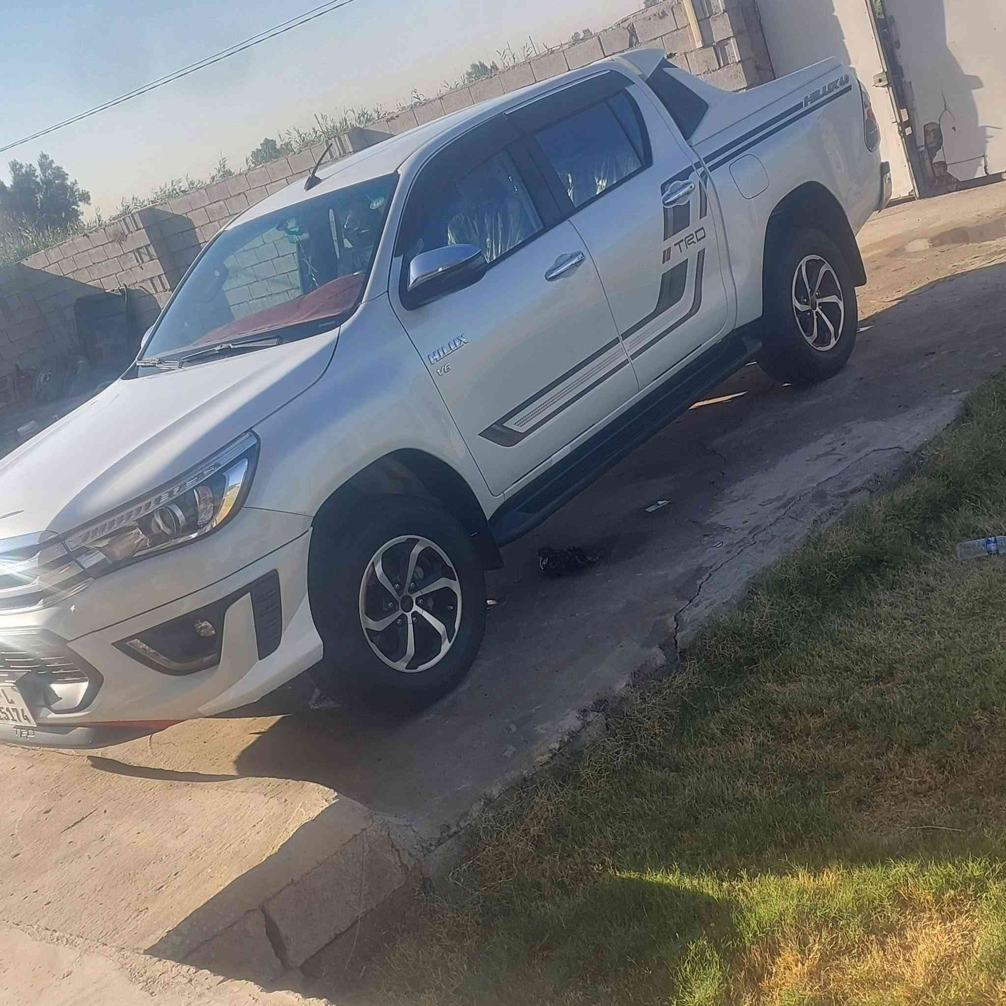 تياردي موديل٢٠١٩ سياره جديده وجاهزه من كلشي رقم جديد وسنويه سياره مالجناي فول مواصفات بصمت تشغيل بصمت باب تحويل مباشر مكانه محموديه سريع دولي***********

