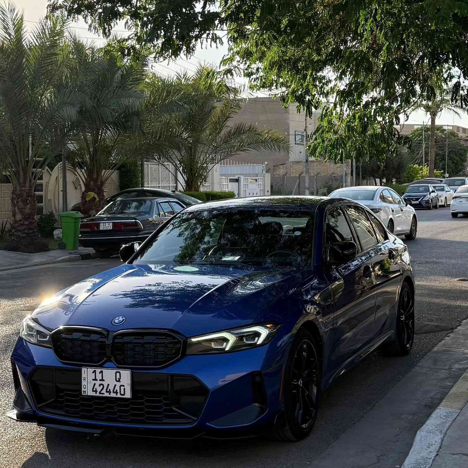 BMW 330e xDrive 2023 M Sport Full Option
داخل احمر ماروني
اللون ازرق Portimao Blue metallic
دفع رباعي xDrive – هايبرد تيربو مع خاصية Xtraboost
ويل M 19
فتحة سقف
Harman/Kardon
شاشات رقمية + CarPlay لاسلكي
مقاعد كهربائية مع ذاكرة وتسخين
تدفئة ستيرن
كاميرات وحساسات
Heads up display
السعر 33الف دولار وبيها مجال بسيط
0771 041 9111
