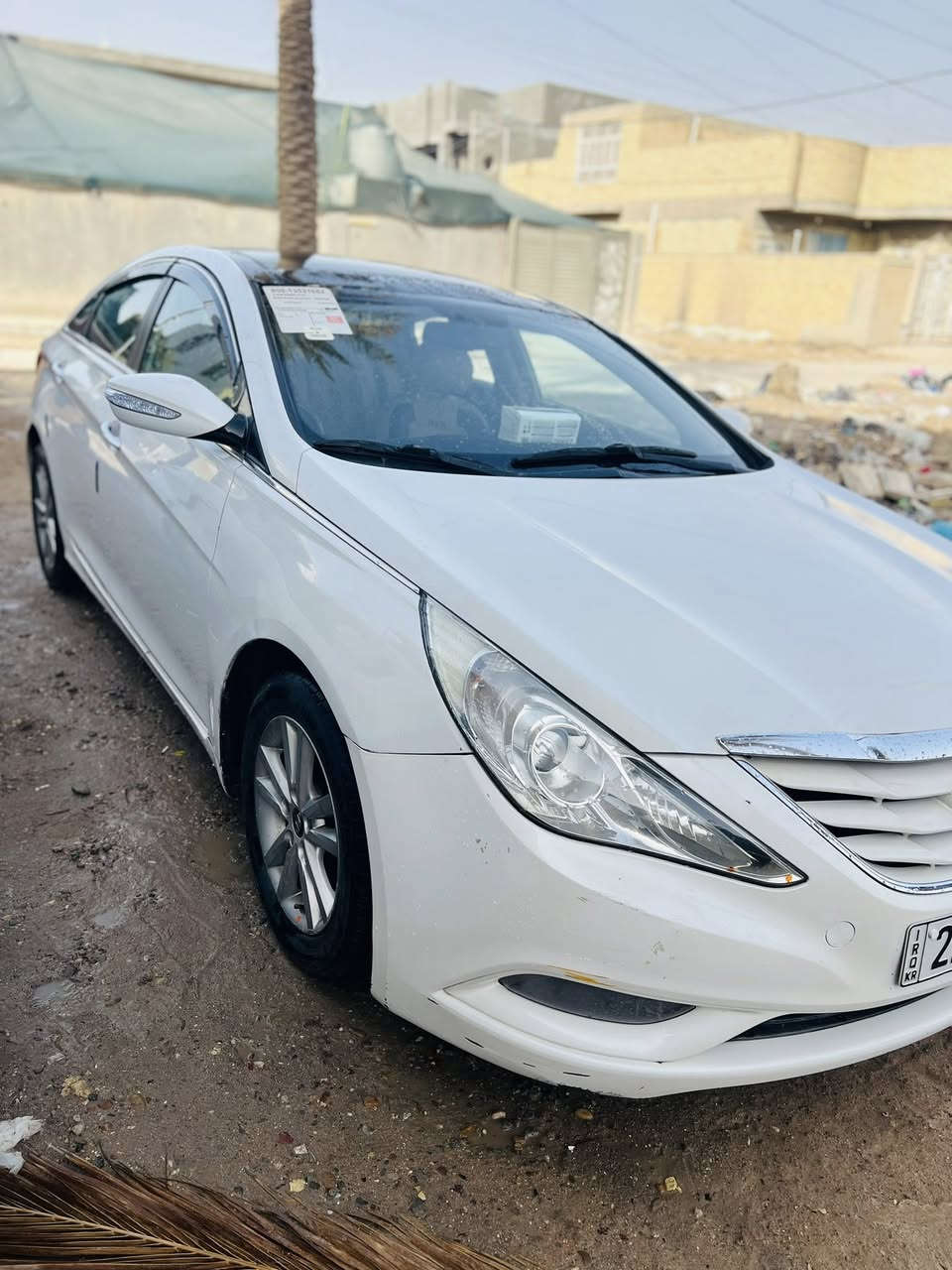 سلام عليكم 
سوناتا  2011 خليجي فوول VIP 
فول مواصفات للاخير اعلى فئة 1/1
حداديه اماميه خلفيه قبل سبوع مسويهه
تخم تاير جديد 
باتري جديد +راديتر جديد 
سقف بانوراما 
بصمه تشغيل 
بصمه ابواب وصندوق 
كشنات كهرباء 
تتفئه تبريد بل كشنات 
مكينة 2400 دوش 
تبريد قطعتين 
وباقي المواصفات المعروفه 
حساسات اماميه خلفيه 
ملاحظة بيها قطعتين رش بدون ضررر 
الاستفسارار ***********
مكان السياره بابل
.
