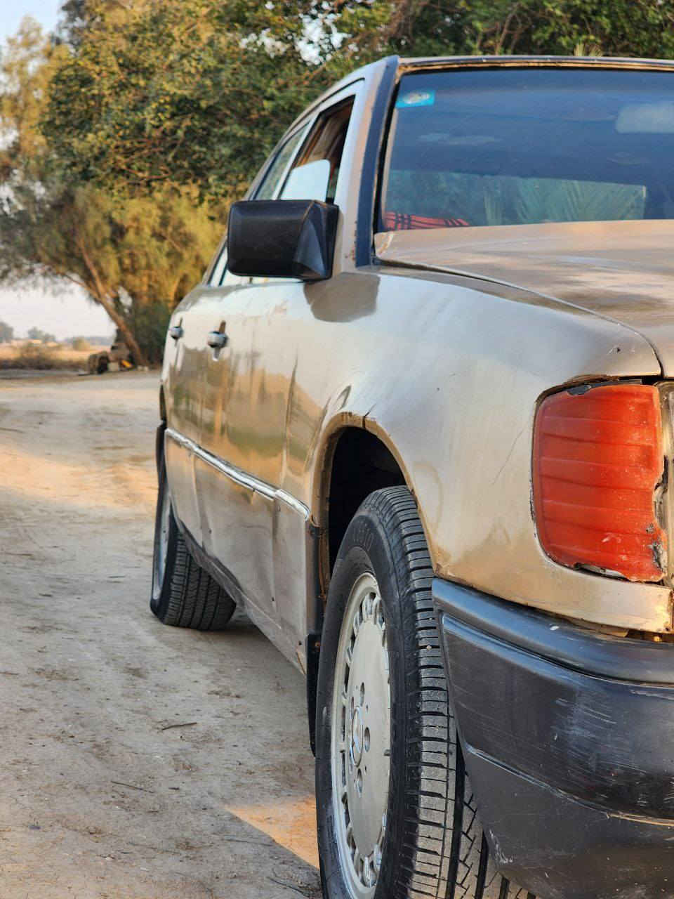 سلام عليكم مرسيدس دب مديل85 محرك والكيربطه ثنين ونص  رقم بغداد نكليزي بسمي تحويل جديد سنويه نهايت ال29سياره كهربيات كله شغاله محرك شرط حاويه كير، تخم تاير سياره بيه جرد سياره شرط لا ضربه ولا كص خاص موجود السعر 35وبيه مجال مكاني بابل الشوملي تبريد فقط بس غاز ***********
