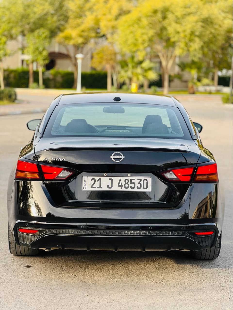 سلام عليكم 
- نيسان التيما 2025 فئة SV
-مرقم سليمانيه جديد
-ماشي 6mi فقط

                1N4BL4DV6SN391681
- حادث السياره بس بوند صبغ باقي سياره كفاله و سونار مرفق بالمنشور

- حجر بيئة رادارات حتى كتلوكات شركه وياهه كامله مناقصهه برغي باقية على وضع شركة

- سعر  $170 ورقة
- عنوان السيارة : ديالى / خانقين

- ***********
- *********** خناقين, ديالى
