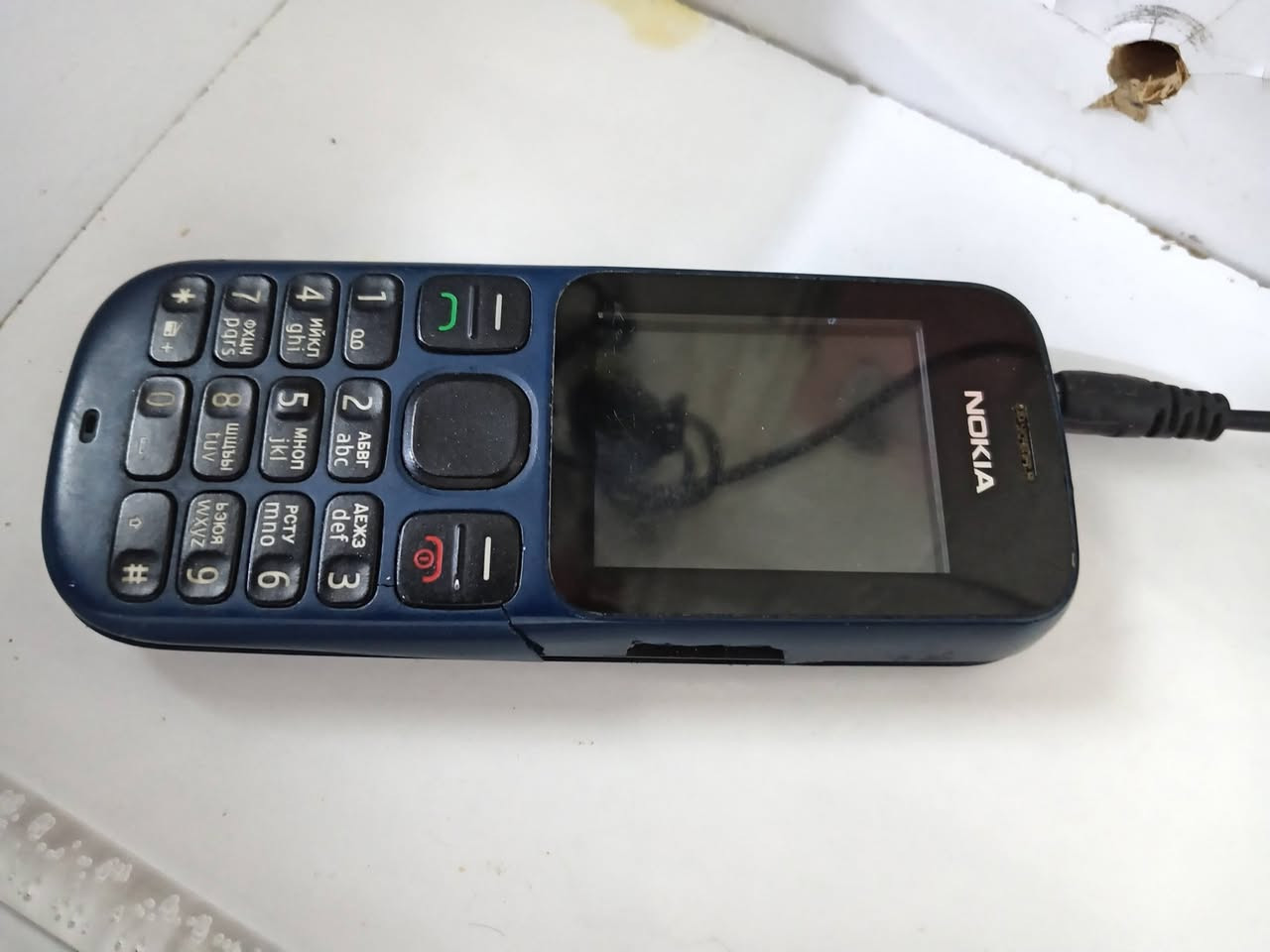 نوكيا اصلي بيه مدخل دبل سيم كارت ومدخل ميموري شاشة ملونة
فقط العيب بيه احد مدخل سيم كارت لا يعمل

السعر ٣٥ الف مع التوصيل


**إذا كنت صاحب هذا الإعلان وتريد حذفه لأي سبب، رجاءا أرسل رسالة إلى الدعم الفني**