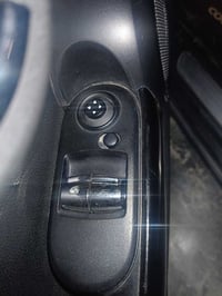 متوفر كانترول جام مني كوبر تك باب جهت السايق للبيع 07806450623