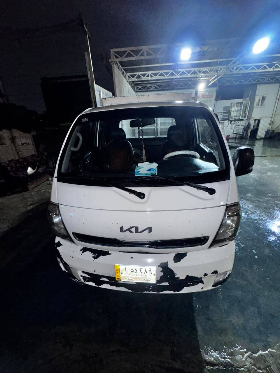 السلام عليكم سيارة كيه حمل  نثية بنكو موديل 2007 السعر ع خاص موصفات السيارة (كير ومكينه 3000 مكفولات سيارة تحورية تاير وويل 13 خلفي )رقمها بغداد
الاستفسار ع رقم *********** او ***********
