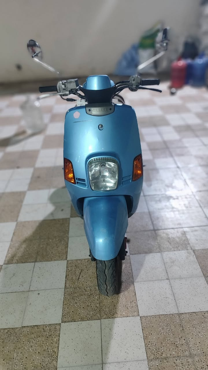 السلام عليكم بوليس حاويه ومختمه كفراتها ولملاح كلها وي المكينه السعر الاتصال عله الرقم ***********
***********
