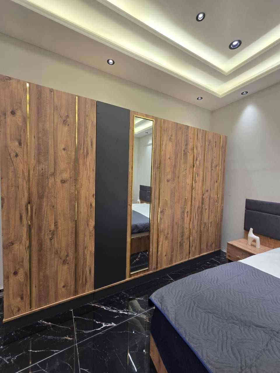 سلام عليكم غرفه جديده تركي 7 قطع اخذناه ب7500 ونبيعه بسعر 700 فقط (ملاحظه الغرفه مامستخدمه ابد  الله شاهد مجرد شديناه وفتحناهه لان طلعت اصغر من غرفتنه واخذنه غيرهه)
للحجز مراسله ع هذه الرقم ‏‪+964 780 848 1059‬‏
محافظة النجف الاشرف @إشارة
