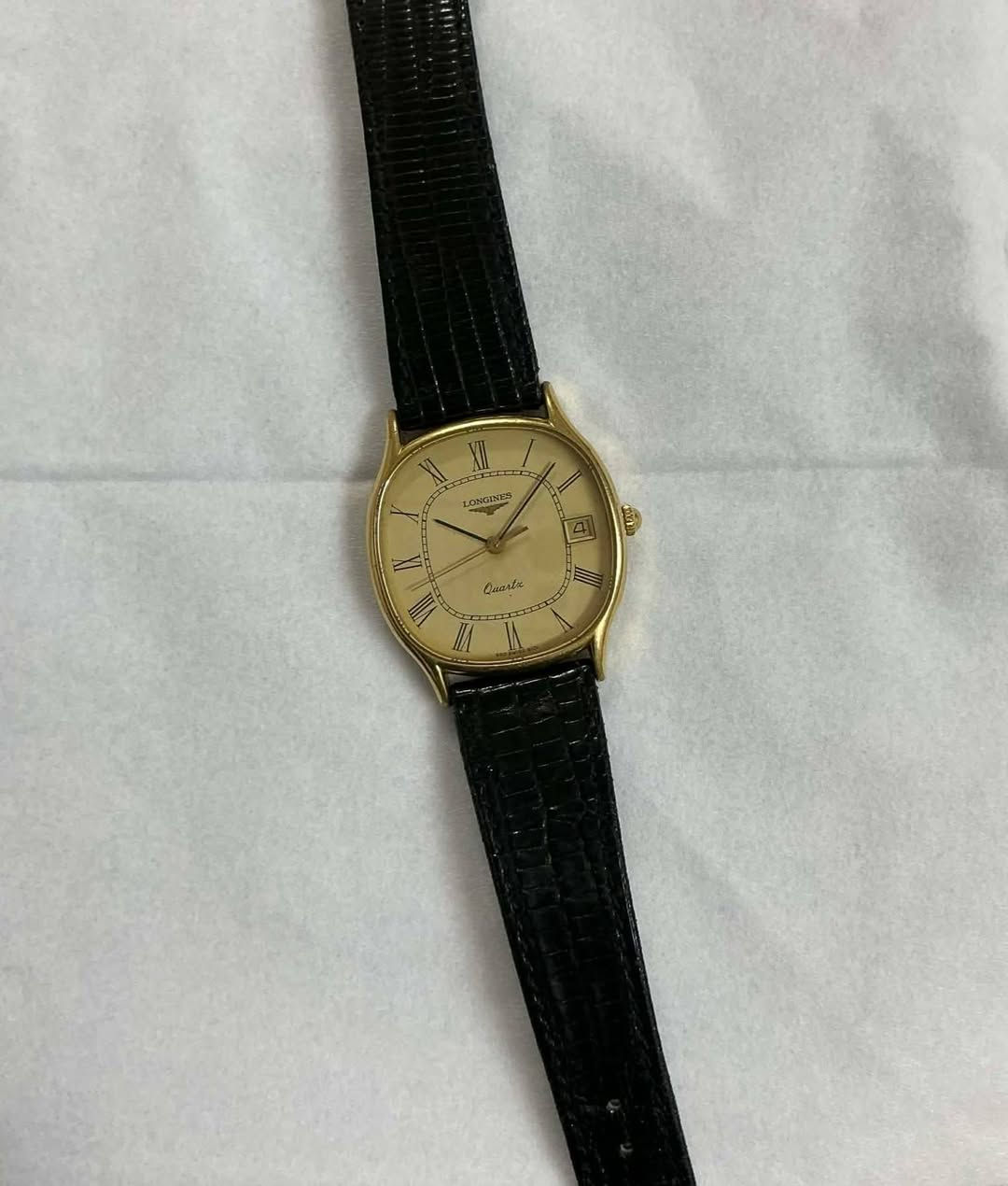 مرحبا لونجين رجالي سويسري اصلي تغليف بالذهب
واقفه تحتاج صيانة
ابيع فحم ع هذا الوضع 130 الف


**إذا كنت صاحب هذا الإعلان وتريد حذفه لأي سبب، رجاءا أرسل رسالة إلى الدعم الفني**